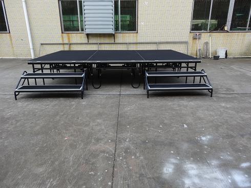 portable folding stage