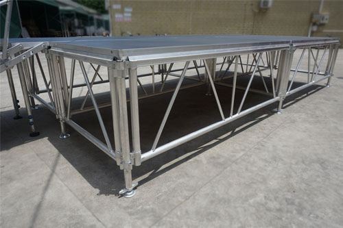 Explore RK huge inventory of portable stages